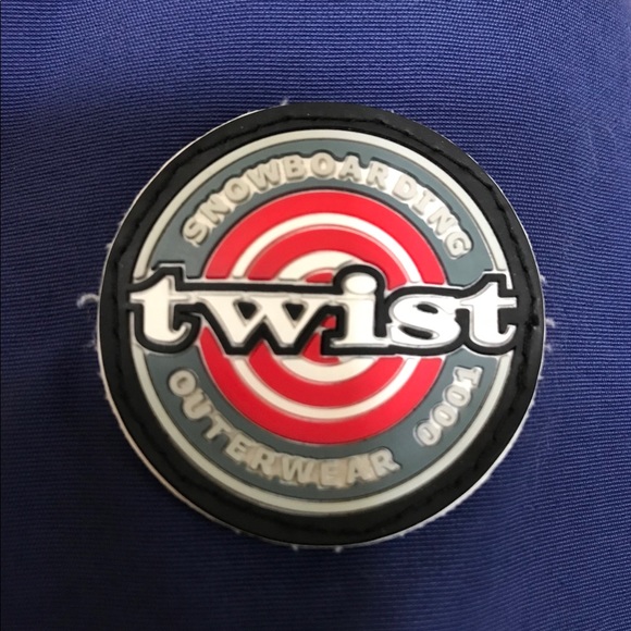 Snowboarding Jacket - Picture 3 of 7